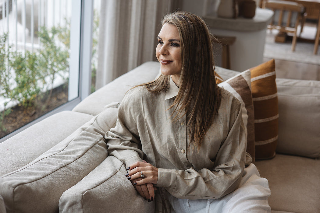 Abigail Classic Linen Shirt